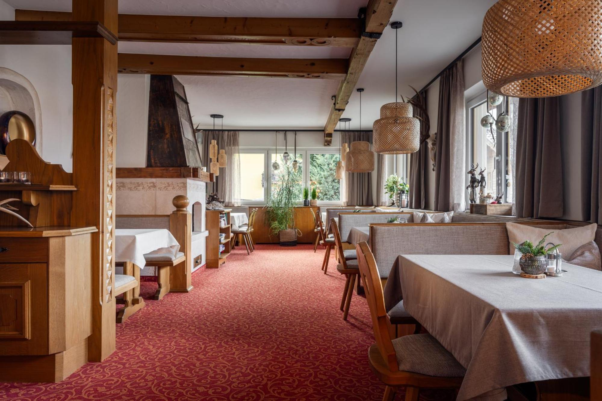 Der Jagdhof Aparthotel Sankt Johann im Pongau Buitenkant foto